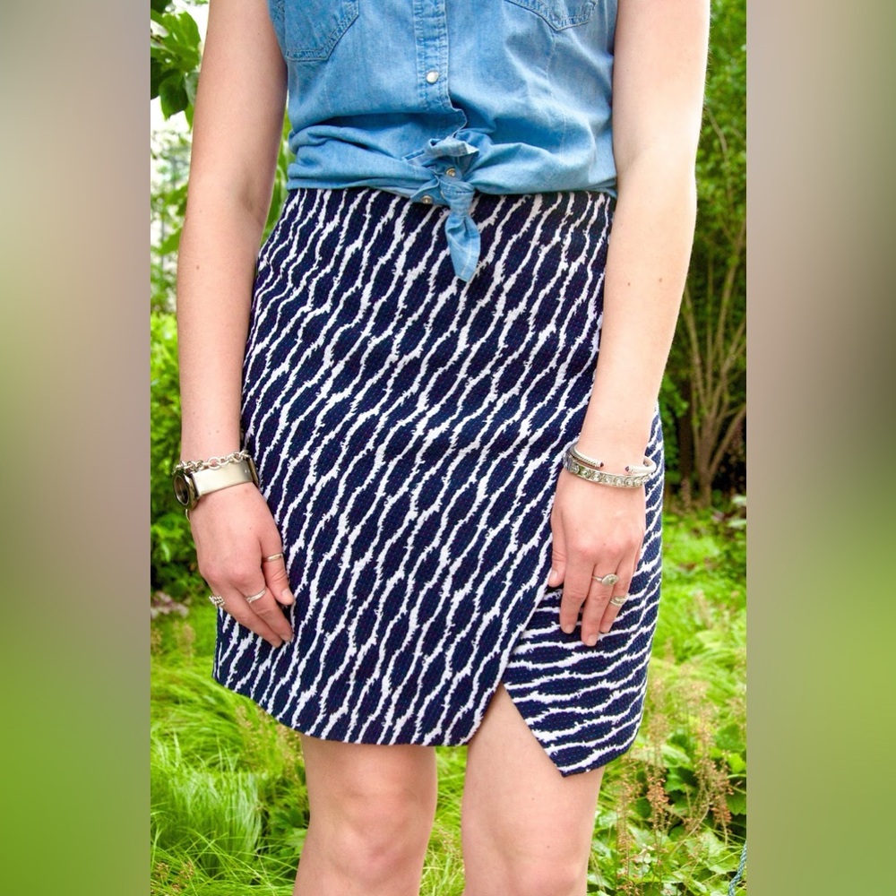 NWT Loft Faux Wrap Skirt Tulip Hem Jacquard Size 0 Petite